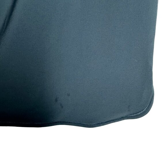 Lululemon On The‎ Fly Skirt Size 4 in Gravity (Green) Pockets Unlined - FLAW - Picture 9 of 9